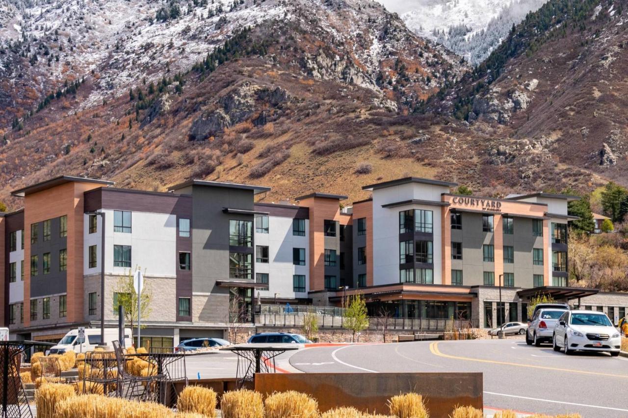 Courtyard By Marriott Salt Lake City Cottonwood Cottonwood Heights Exterior foto